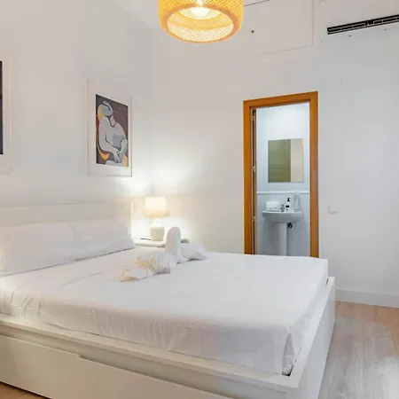 Guestready - Lovely At The Historical Centre *